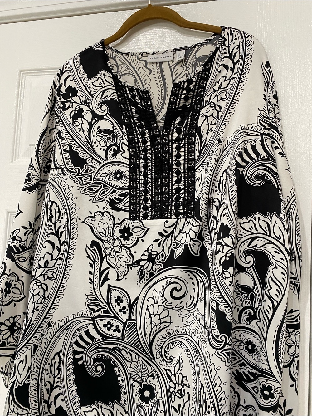 Susan Graver Black & White Paisley Tunic Top with Lace Placket